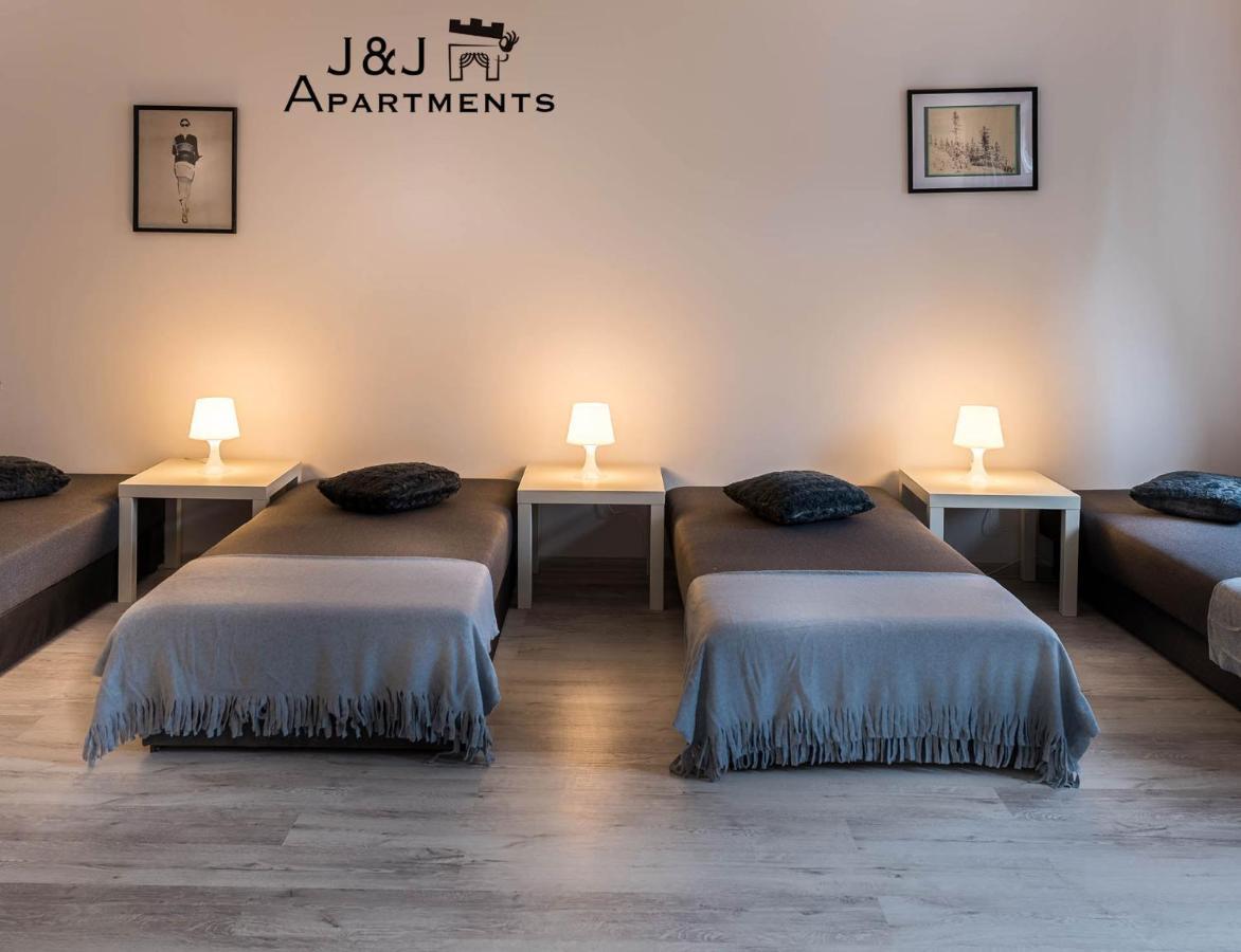 J&J Apartments Lazienna 30 - 12 Torun Bagian luar foto
